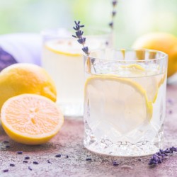 Lavander Gintonic - Gin and...